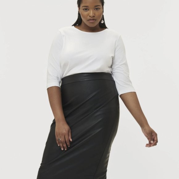 Universal Standard Sillaro Black Vegan Leather Pencil Skirt - Picture 2 of 8